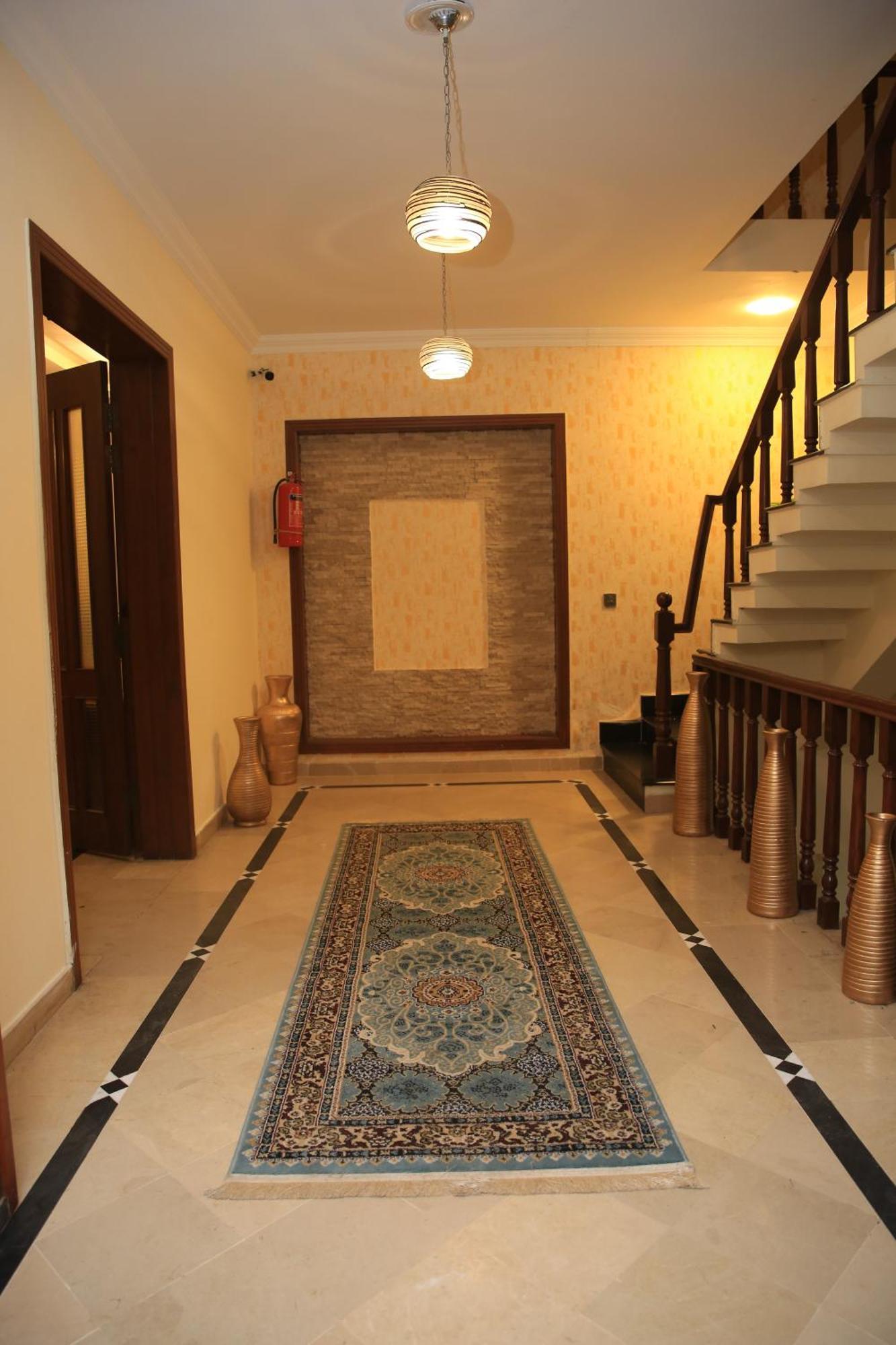 Orbit Residency F-7 Hotel Исламабад Екстериор снимка
